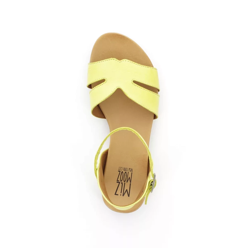 Image (6) de la chaussures Miz Mooz - Sandales et Nu-Pieds Jaune en Cuir